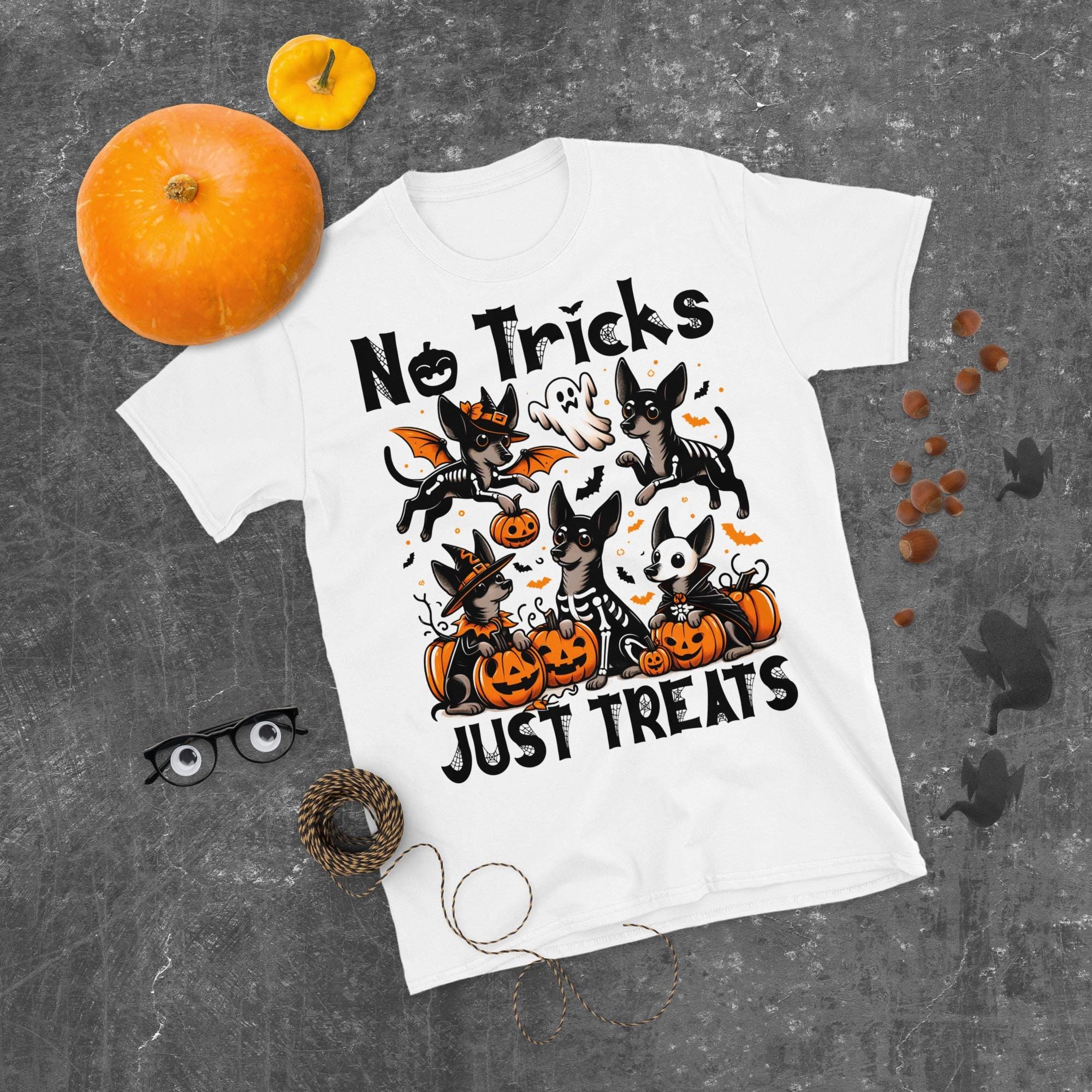 No Tricks Just Treats Halloween Xoloitzcuintli T-Shirt, Spooky Funny Dog Lover Tee